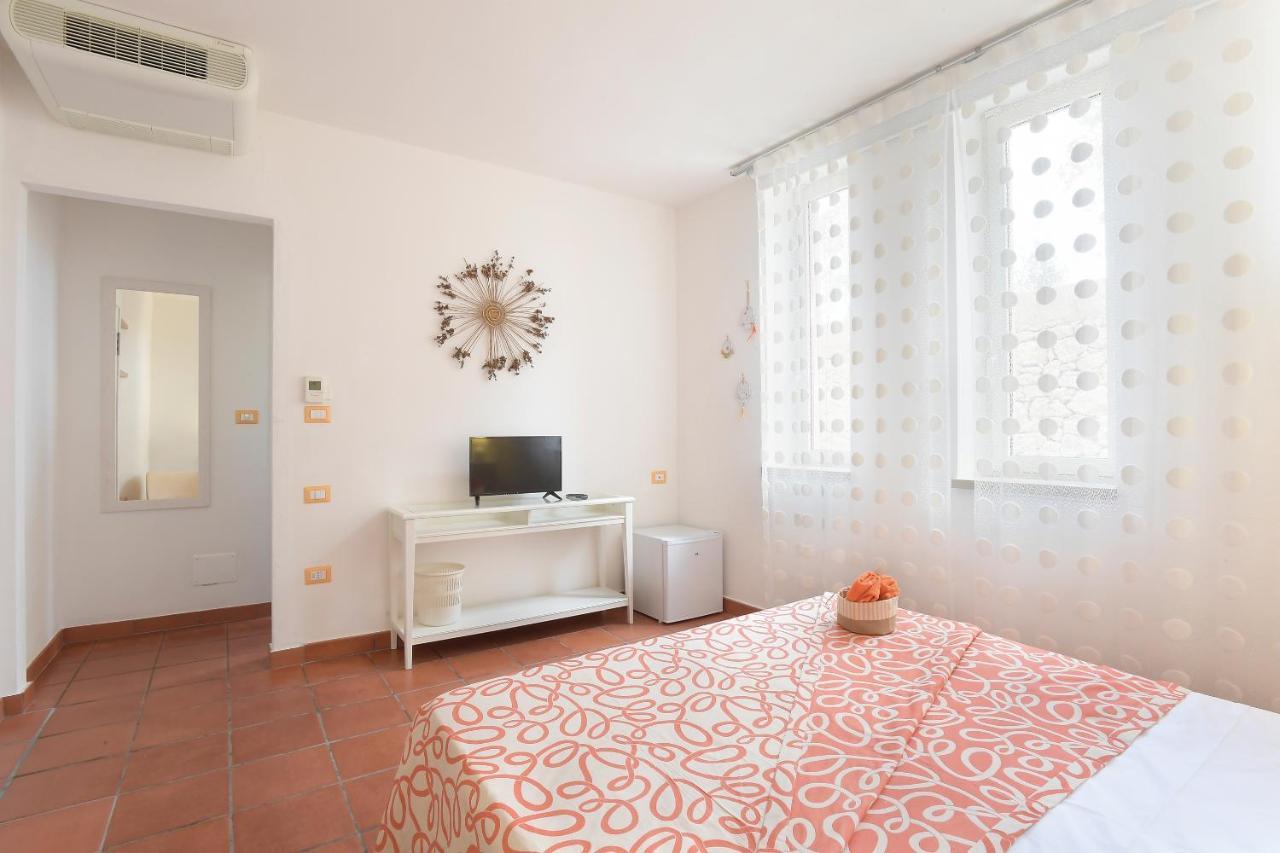 Bio&B Acquaviva Bed & Breakfast Otranto Exterior photo
